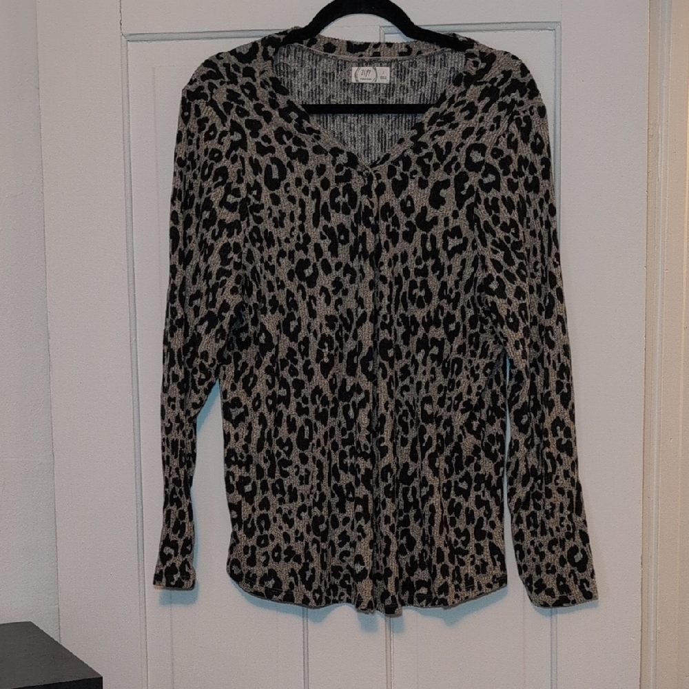 Maurices Black and Gray Knit Cardigan